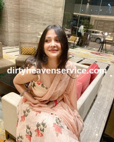 model Call Girls in Pune